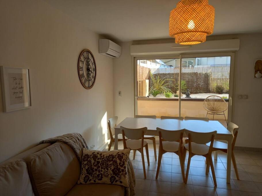 Appartement 8 Personnes En Face Des Remparts Climatise Avec Terrasse Et Parking Avinyon Dış mekan fotoğraf