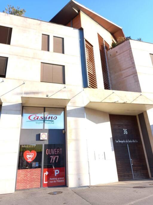 Appartement 8 Personnes En Face Des Remparts Climatise Avec Terrasse Et Parking Avinyon Dış mekan fotoğraf